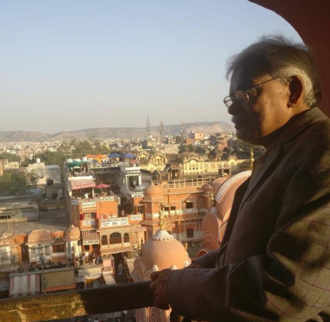 Dr V K Jana